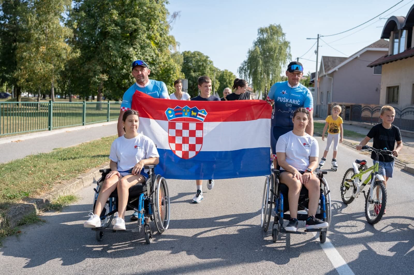 Humanitarni projekt 800 km sreće